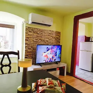  Apartman Heli Budget